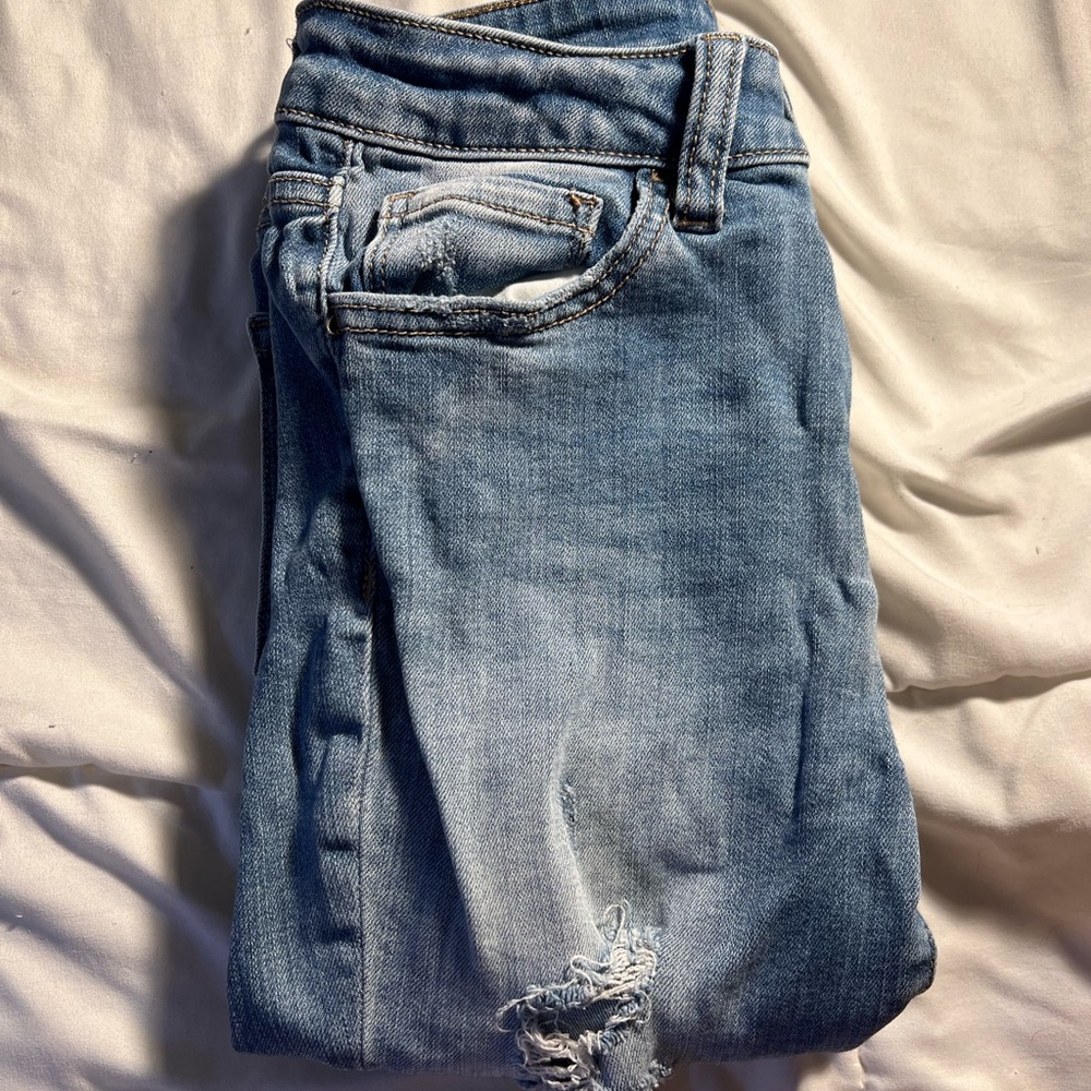 Distressed Skinny Jeans